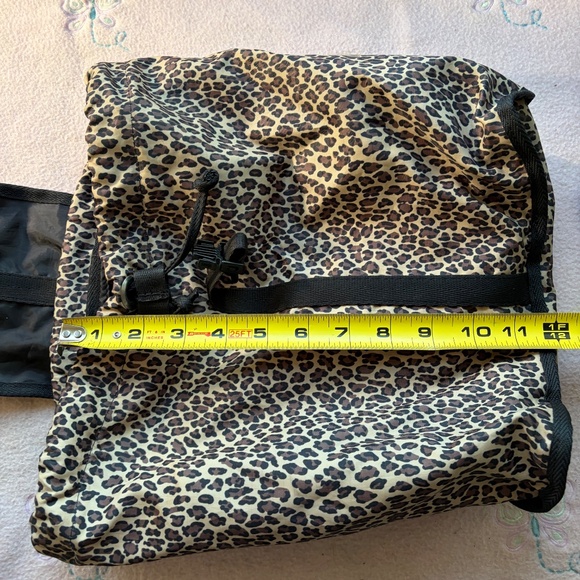 LeSportSac Vintage Leopard Print Backpack & Cosmetic storage Bag - NWOT Unused main image 8